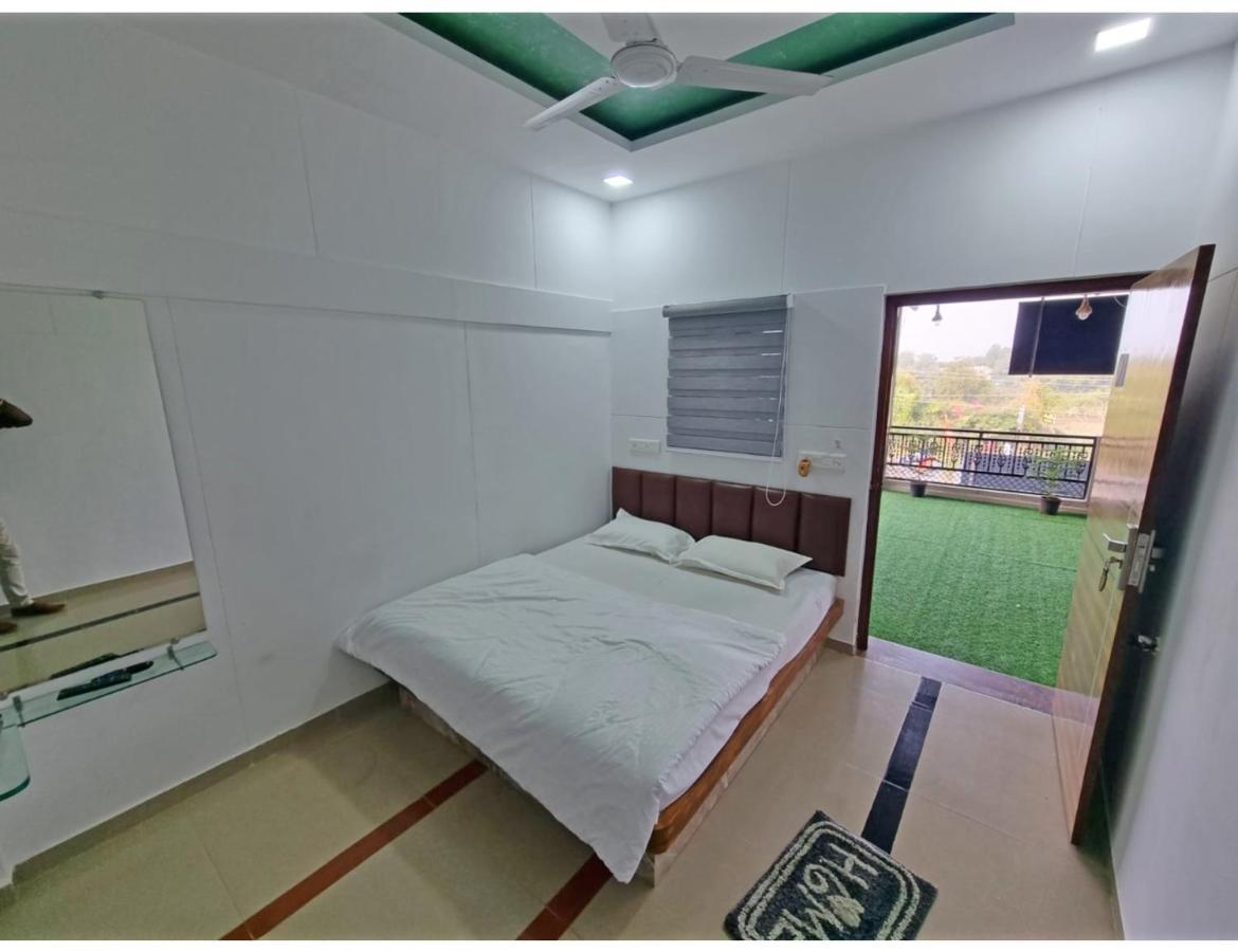 Hari Homestay, Garudeshwar Eksteriør bilde