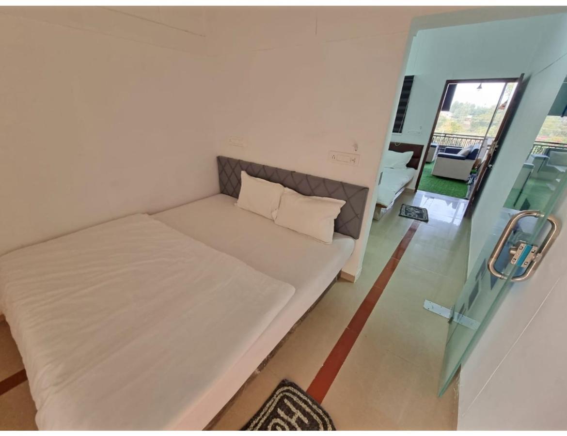 Hari Homestay, Garudeshwar Eksteriør bilde